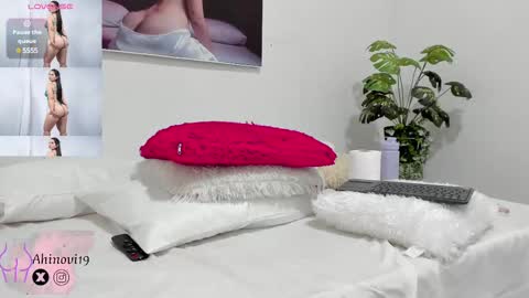 Snapshot of ahinovi_ chatting on 2, 3, 2025 Ahinovi online show from 2, 3, 2025