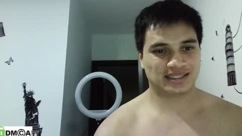 Snapshot of ahntony__69 chatting on 13, 12, 2024 ahntony 69 online show from 13, 12, 2024