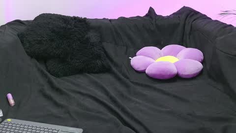 Snapshot of ahri_ossuri chatting on 16, 12, 2024 ahri online show from 16, 12, 2024