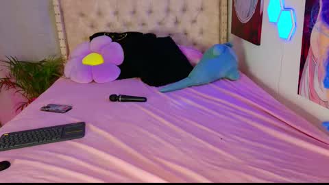 Snapshot of ahri_ossuri chatting on 13, 2, 2025 ahri online show from 13, 2, 2025