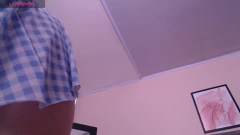 Snapshot of ahri_roux chatting on 26, 2, 2026 ahry online show from 26, 2, 2026