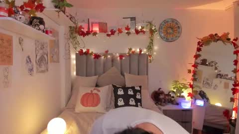 A H  online show from 19, 10, 2025