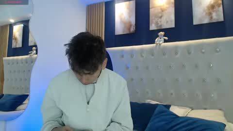 Snapshot of aiden_rivers_ chatting on 19, 5, 2026 Aiden online show from 19, 5, 2026