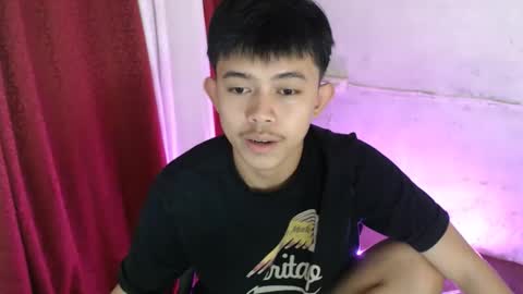 Snapshot of aidencummerx chatting on 4, 10, 2025 Den online show from 4, 10, 2025