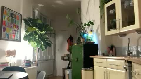 Spicyla online show from 14, 11, 2025