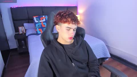 Aiden  online show from 18, 11, 2025