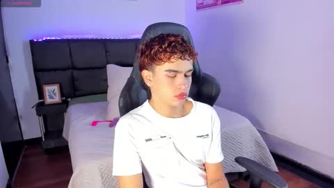 Aiden  online show from 25, 11, 2025