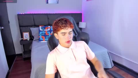 Aiden  online show from 15, 12, 2025