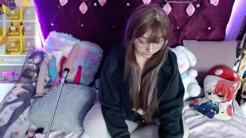 Snapshot of aiko_yagami chatting on 8, 10, 2025 Aiko online show from 8, 10, 2025