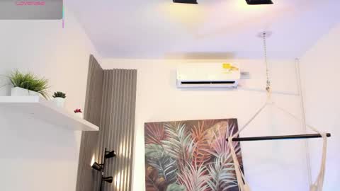 Snapshot of ailann_ chatting on 2, 6, 2026 Alisson online show from 2, 6, 2026