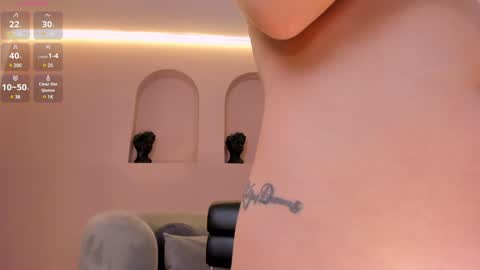 Snapshot of aileenvega chatting on 22, 12, 2024 AILEEN VEGA online show from 22, 12, 2024