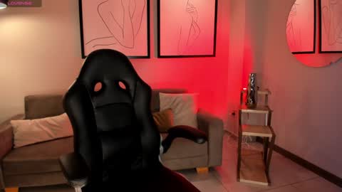 Snapshot of aileenvega chatting on 24, 12, 2024 AILEEN VEGA online show from 24, 12, 2024