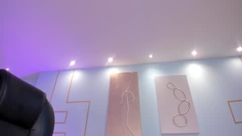 Snapshot of aileenvega chatting on 10, 1, 2025 AILEEN VEGA online show from 10, 1, 2025