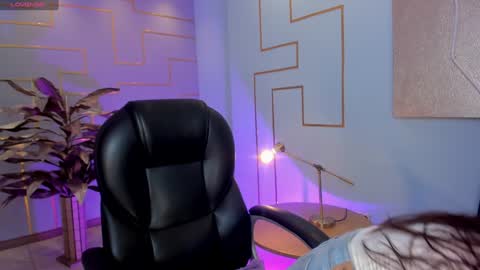 Snapshot of aileenvega chatting on 21, 1, 2025 AILEEN VEGA online show from 21, 1, 2025