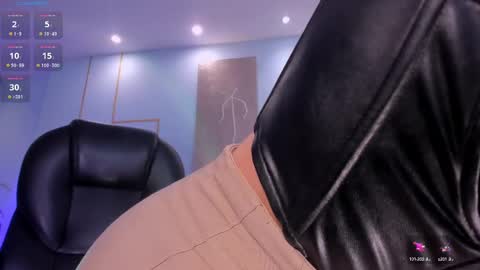 Snapshot of aileenvega chatting on 20, 2, 2025 AILEEN VEGA online show from 20, 2, 2025