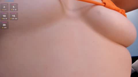 Snapshot of aileenvega chatting on 28, 2, 2025 AILEEN VEGA online show from 28, 2, 2025