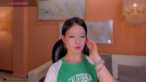 Snapshot of aileenvega chatting on 8, 3, 2025 AILEEN VEGA online show from 8, 3, 2025