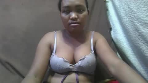 Snapshot of aimealdy chatting on 2, 10, 2025 aimealdy online show from 2, 10, 2025