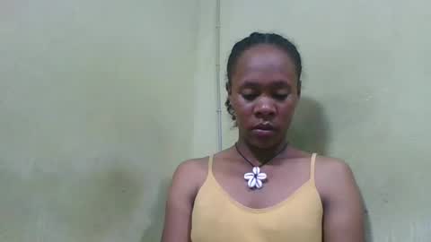 aimee982179 online show from 10, 4, 2026