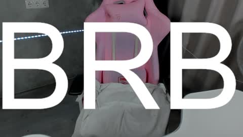 Snapshot of aina_faina chatting on 5, 2, 2025 Aina online show from 5, 2, 2025