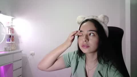 AINE online show from 11, 11, 2025