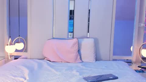 Snapshot of ainoanoire chatting on 2, 2, 2026 online show from 2, 2, 2026