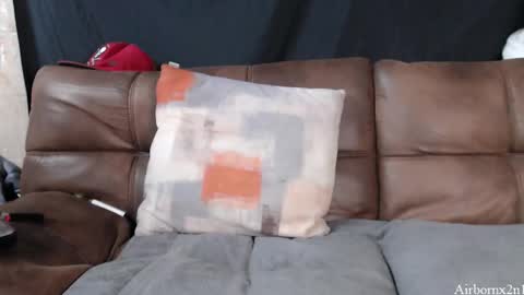 Leo  Airborn  Sir  Daddy online show from 25, 11, 2025