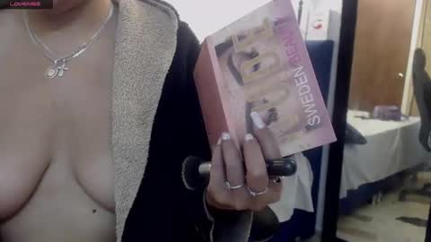 aisha_french online show from 13, 2, 2026