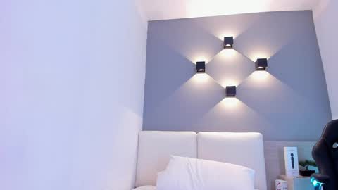 Aisha online show from 6, 1, 2025