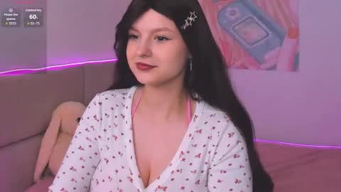 Aisha online show from 3, 11, 2025