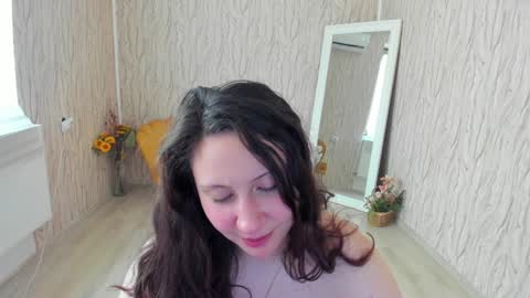 Aisha online show from 6, 2, 2025