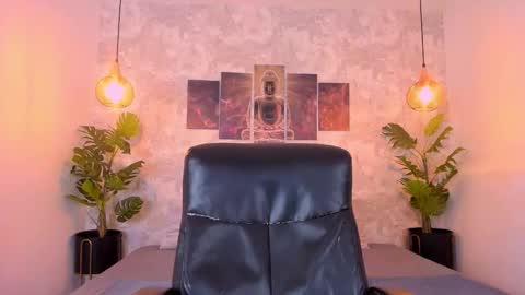 little aitana  online show from 18, 12, 2025