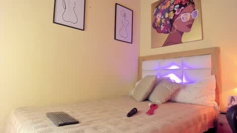 Aitana Brown online show from 18, 1, 2025