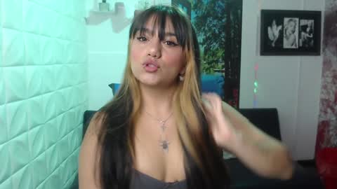 Aitana online show from 10, 1, 2025