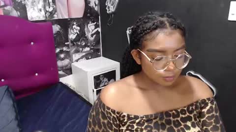 Snapshot of aitanav chatting on 10, 6, 2026 Aitana online show from 10, 6, 2026