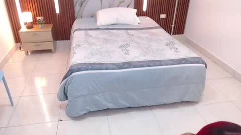 AIXA  online show from 18, 9, 2025