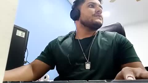 Esteban online show from 28, 12, 2024