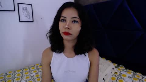 Snapshot of akane_uwu chatting on 8, 10, 2025 A K A N E U W U online show from 8, 10, 2025