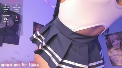 Snapshot of akari1_mischief chatting on 6, 10, 2025 Alejandra online show from 6, 10, 2025