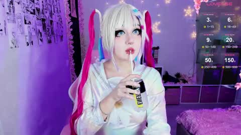 Snapshot of aki__ra chatting on 7, 2, 2025 Aki online show from 7, 2, 2025