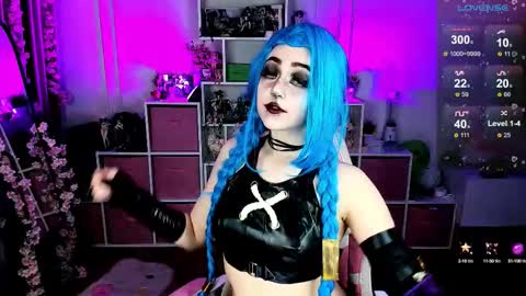 Snapshot of aki__ra chatting on 1, 10, 2025 Aki online show from 1, 10, 2025