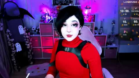 Snapshot of aki__ra chatting on 9, 11, 2025 Aki online show from 9, 11, 2025