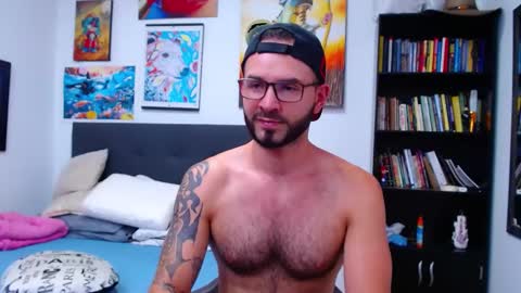 Snapshot of akiles_r chatting on 18, 12, 2024 akiles online show from 18, 12, 2024