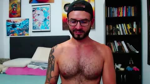 Snapshot of akiles_r chatting on 17, 1, 2025 akiles online show from 17, 1, 2025