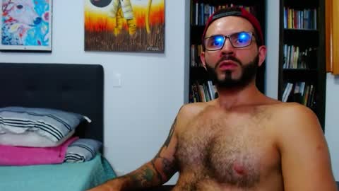 Snapshot of akiles_r chatting on 29, 1, 2025 akiles online show from 29, 1, 2025