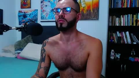 Snapshot of akiles_r chatting on 15, 2, 2025 akiles online show from 15, 2, 2025