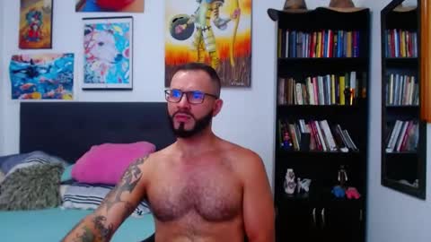 Snapshot of akiles_r chatting on 24, 2, 2025 akiles online show from 24, 2, 2025