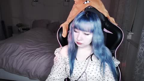 Snapshot of akirahartyx chatting on 8, 1, 2025 akirahartyx online show from 8, 1, 2025