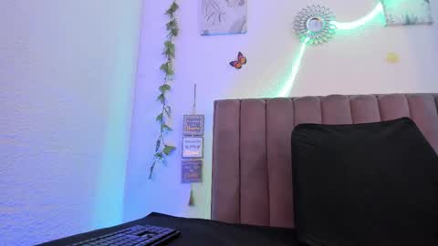 akirastone_ online show from 30, 10, 2025