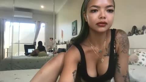 Akira Zay online show from 6, 1, 2026